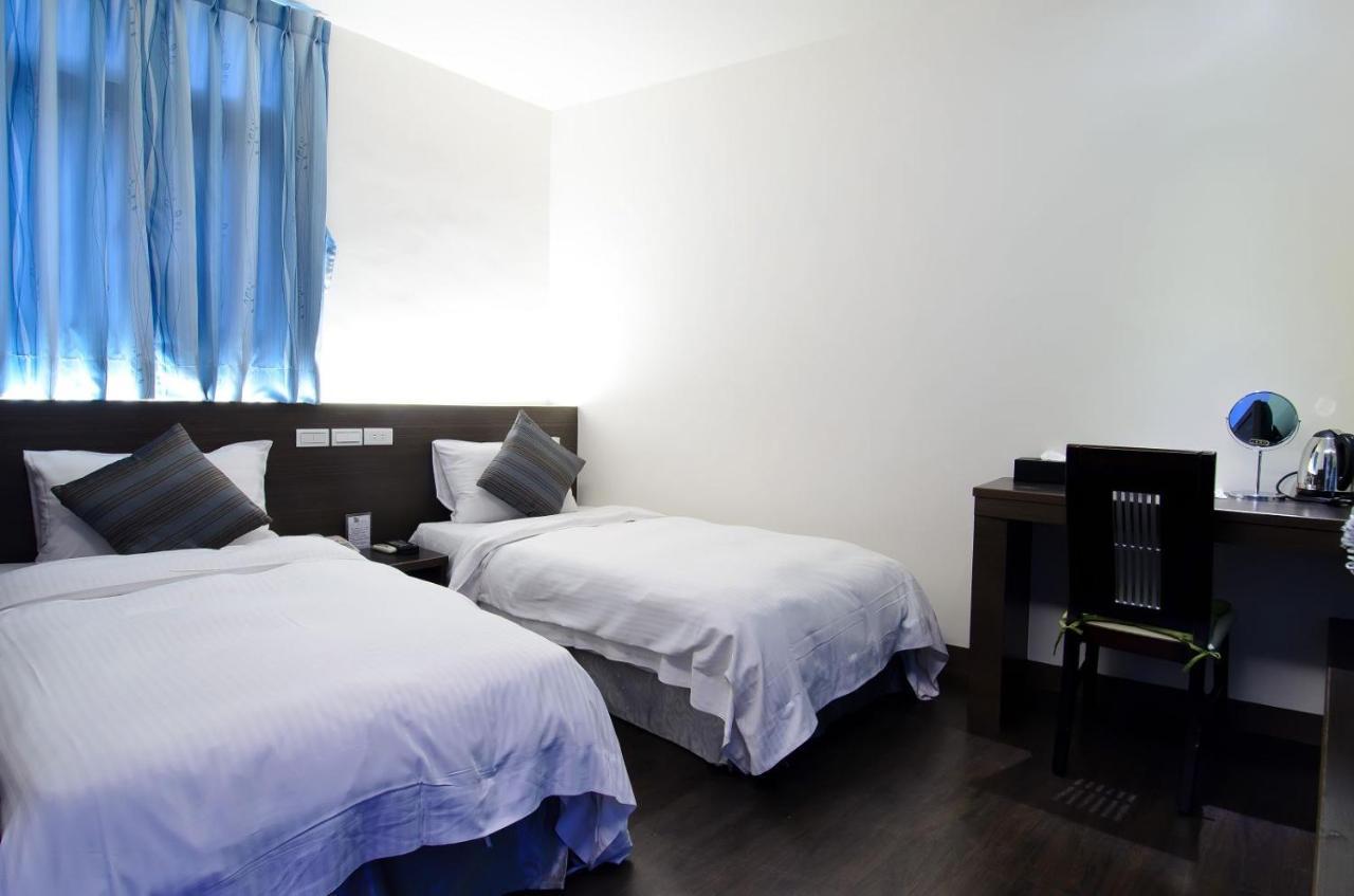 Yuh-Tarng Hotel Magong Exteriör bild